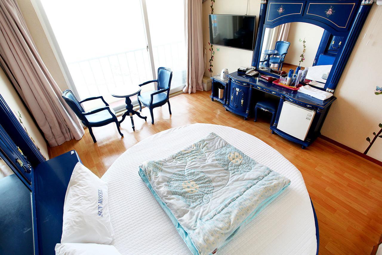 Sun Motel Gangneung Exterior photo